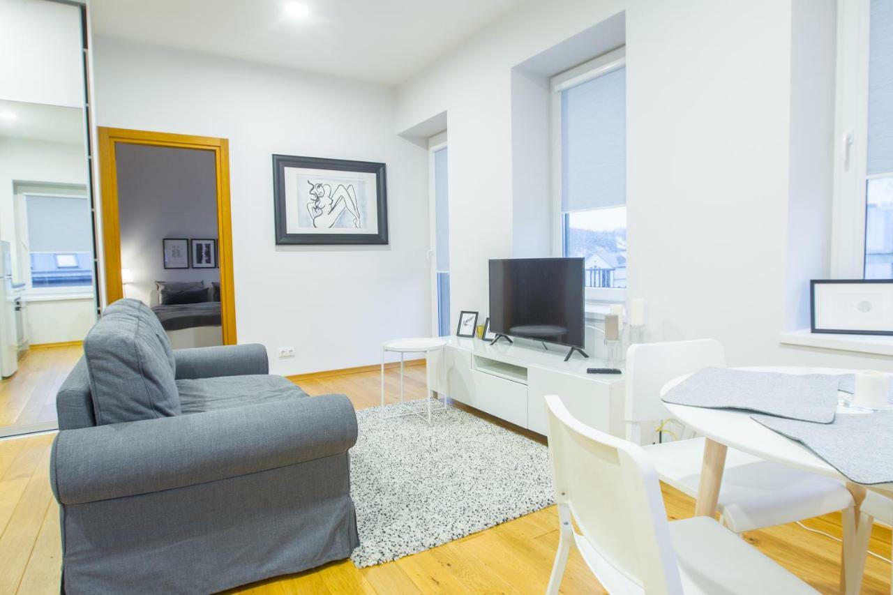 Bright 1Bd Apartment In Old Town By Hostlovers คอนัส ภายนอก รูปภาพ
