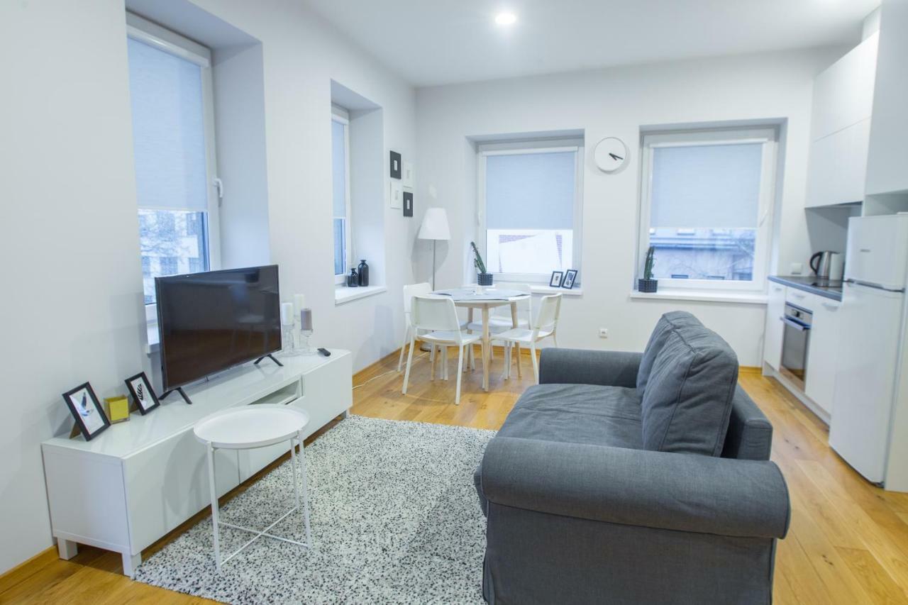 Bright 1Bd Apartment In Old Town By Hostlovers คอนัส ภายนอก รูปภาพ